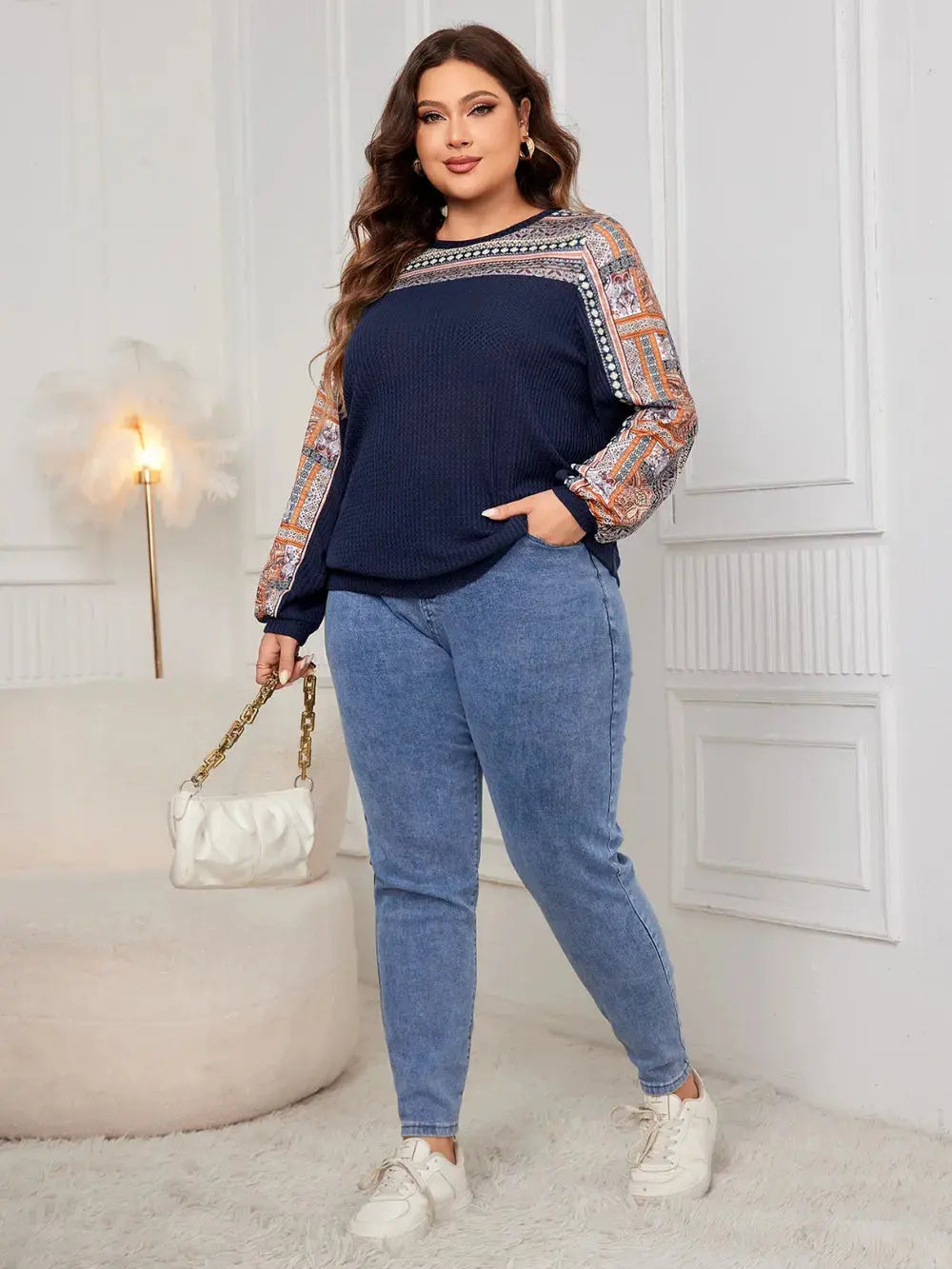 Honey Plus Size Printed Long Sleeve Sweatshirt - Everyday Curves