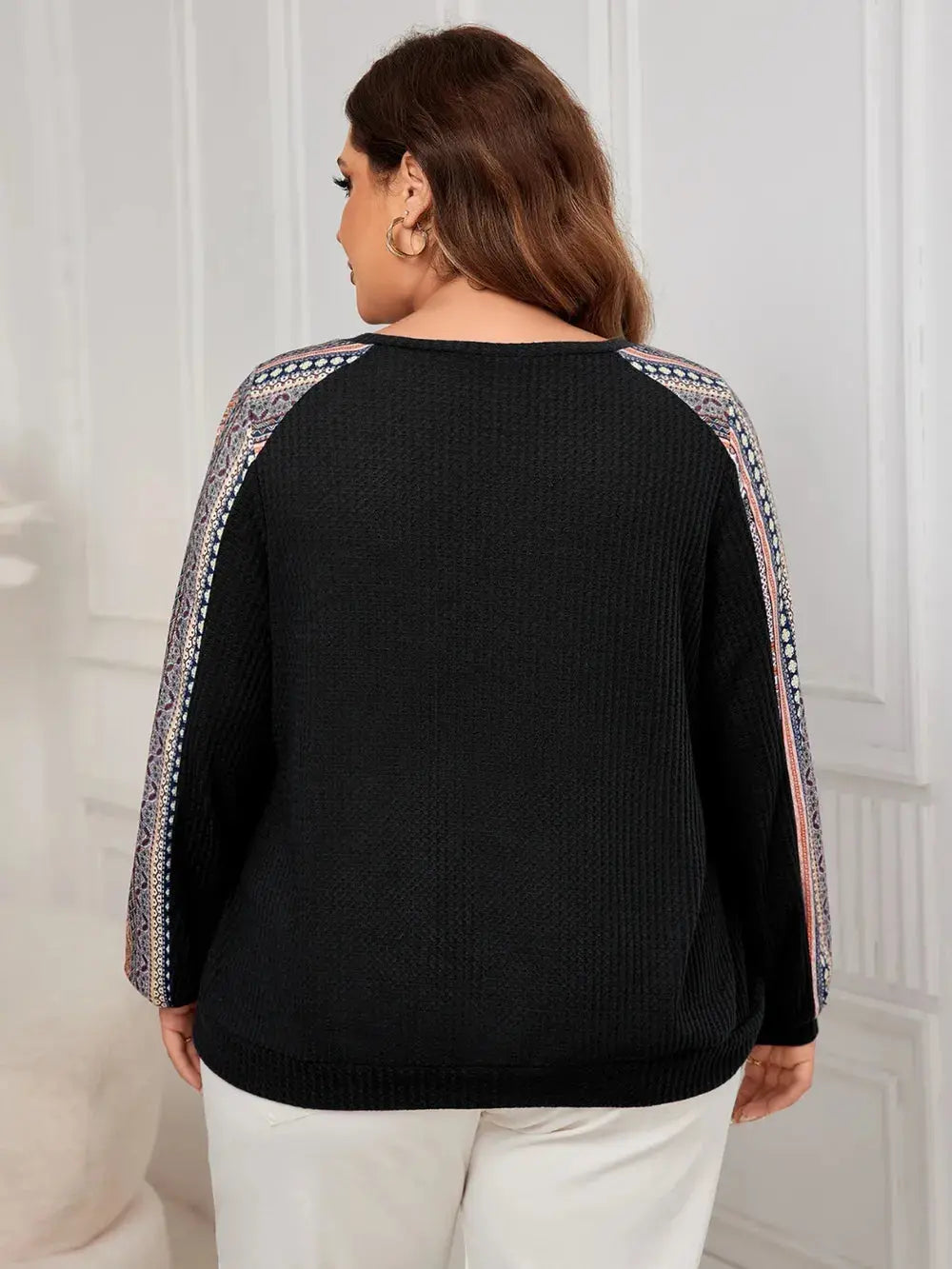 Honey Plus Size Printed Long Sleeve Sweatshirt - Everyday Curves