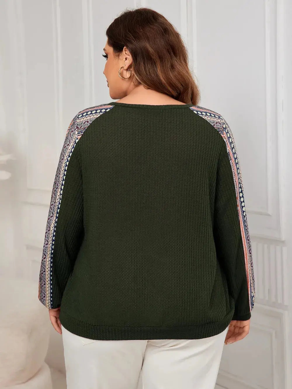 Honey Plus Size Printed Long Sleeve Sweatshirt - Everyday Curves