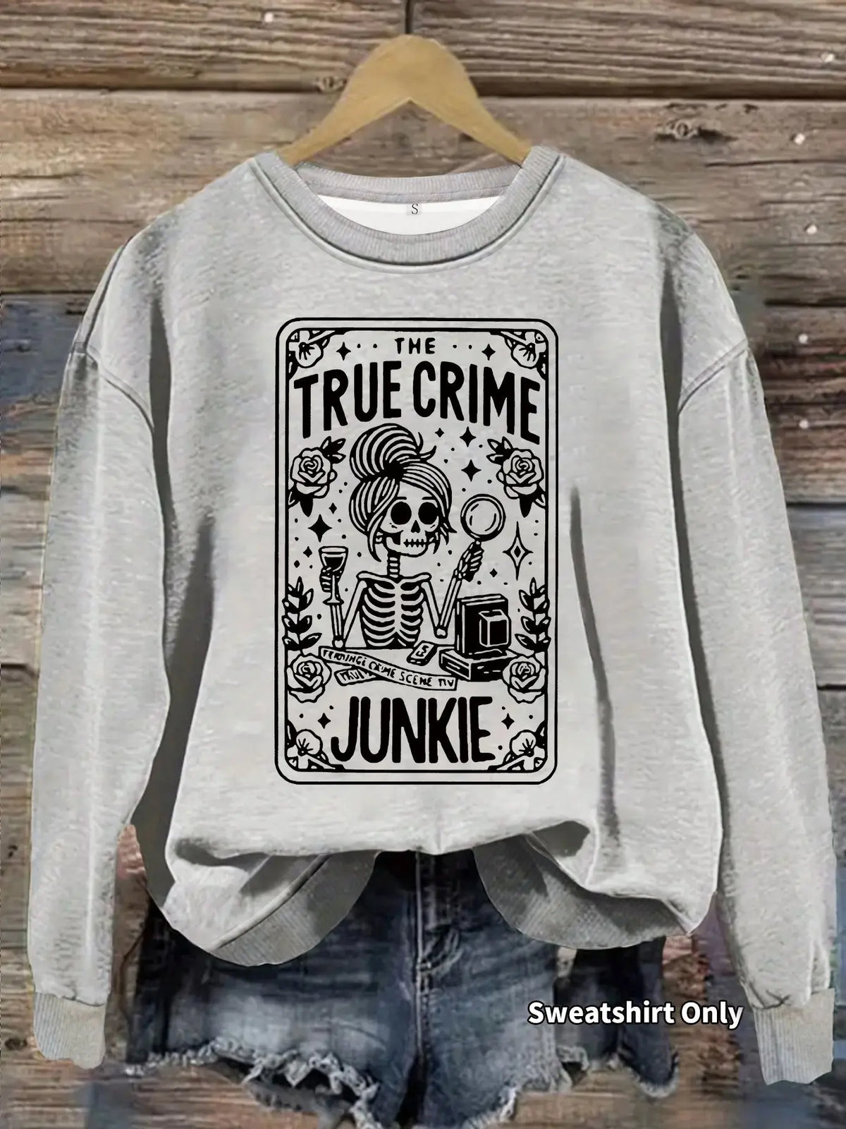 Skull skull book flower pattern printed long sleeved shirt - Everyday Curves