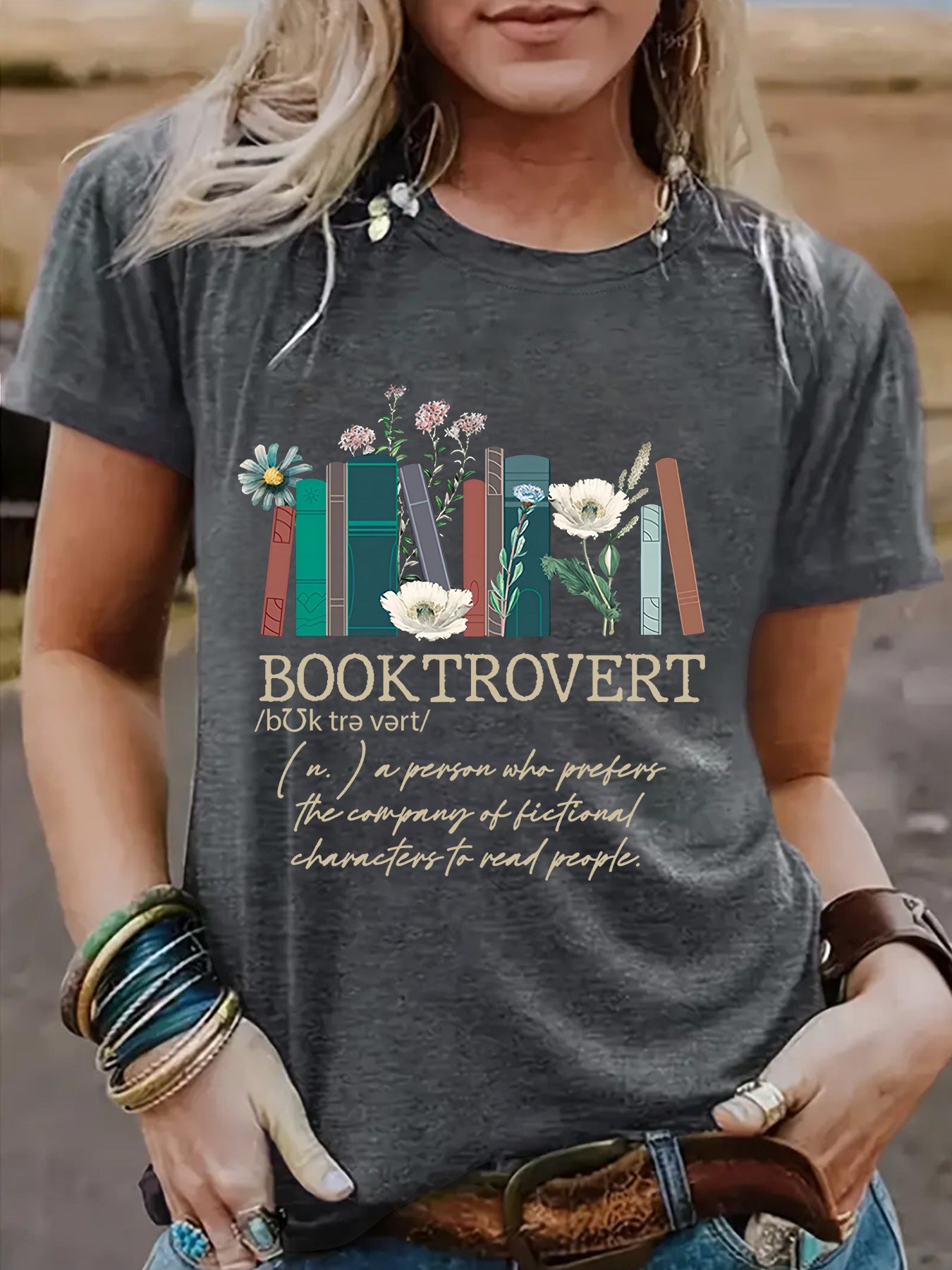 New book printed round neck loose short sleeved shirt