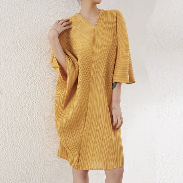 Spring/Summer Women's Midi Plus-Size Bat-Sleeved V-Neck Holiday Chiffon Commuter Dresses