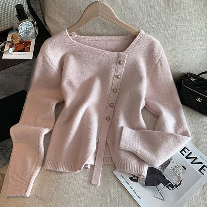 Chic style Single-Row Metal Button Crewneck Long Sleeve Knit Sweater for Women, Inner Layer or Outer Wear - Everyday Curves