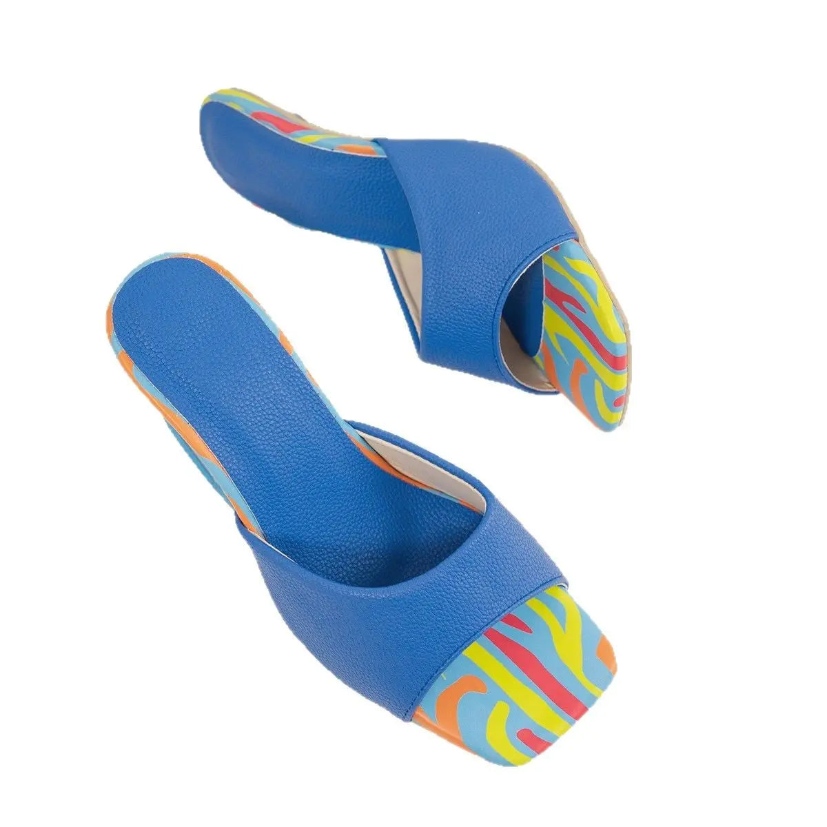 Fashionable high-heeled plus size women&