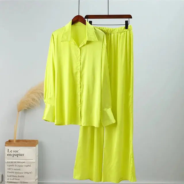 Elegant Satin Women&