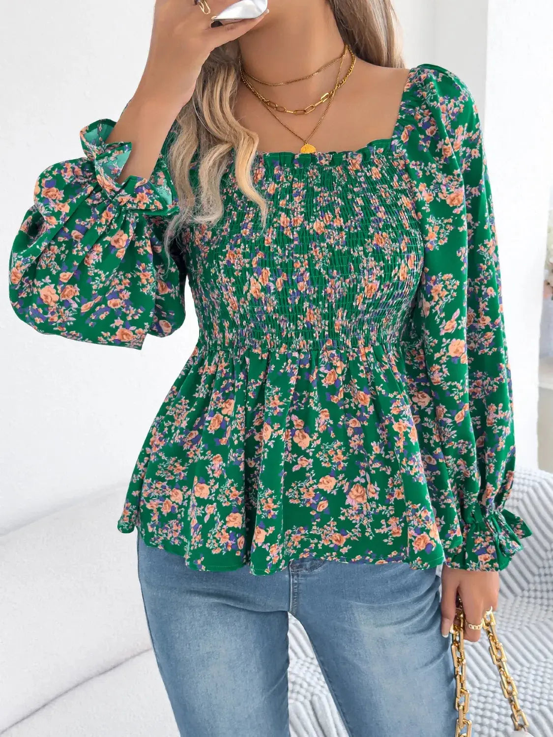 Floral Square Neck Flounce Sleeve Blouse 02